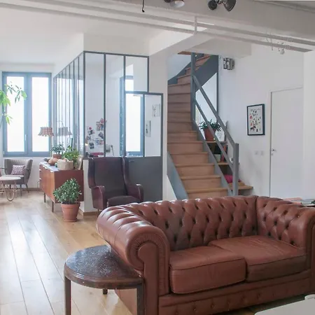 Magnificent Flat Near Paris *